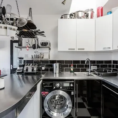 Guestready - Stylish Skyline Views, Central Londra Esterno foto